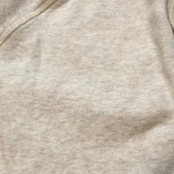 Heathered off white Gap hoodie - Picture 2 of 3